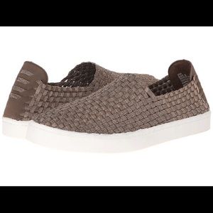 NEW Steven Madden Exx Bronze Slip On Women Shoes 9